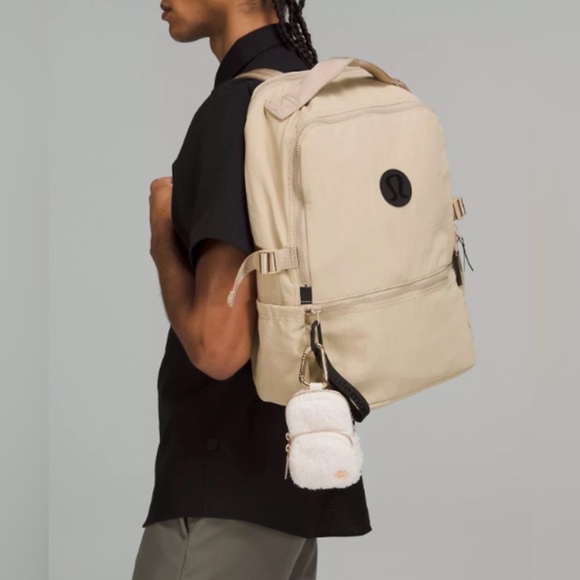 Lululemon Nano Clip-On Backpack *Fleece in Light Ivory - Picture 4 of 12